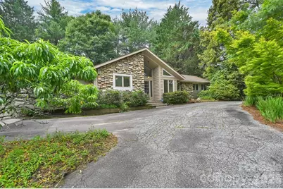 300 Ethan Pond Way, Hendersonville, NC 28791 - Photo 5