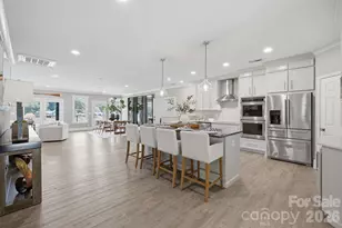 2640 Sadler Rd, Charlotte, NC 28278 - Photo 5
