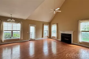 1408 Kenton Ln, Asheville, NC 28803 - Photo 9