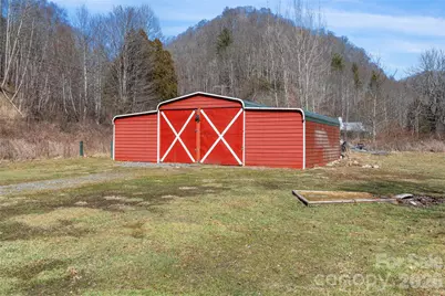 12892 US 23 Highway, Mars Hill, NC 28754 - Photo 7