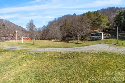 12892 US 23 Highway, Mars Hill, NC 28754 - Photo 21