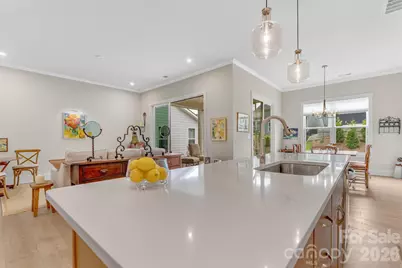 8025 Brookbank Drive, Charlotte, NC 28269 - Photo 19