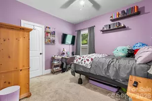329 W F St, Newton, NC 28658 - Photo 19