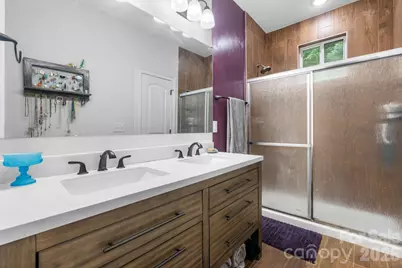 329 W F Street, Newton, NC 28658 - Photo 17