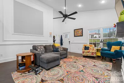 329 W F Street, Newton, NC 28658 - Photo 5