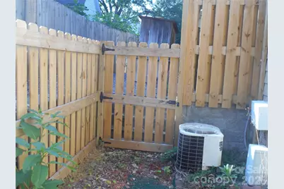 407 E Broad Street #C3, Statesville, NC 28677 - Photo 19