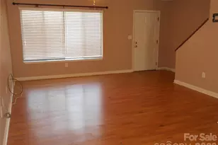 407 E Broad St, Statesville, NC 28677 - Photo 3