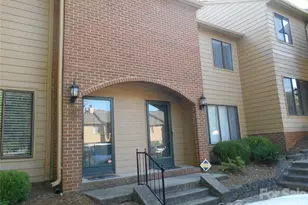 407 E Broad St, Statesville, NC 28677 - Photo 1