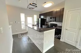 841 Seigle Point Dr, Charlotte, NC 28204 - Photo 15