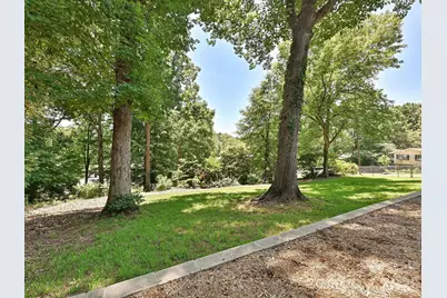 6947 Woodstock Drive, Charlotte, NC 28210 - Photo 31