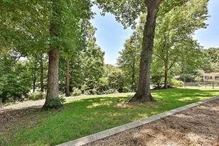 6947 Woodstock Dr, Charlotte, NC 28210 - Photo 31
