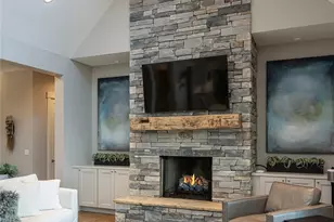 57 Villa Nova Dr, Asheville, NC 28804 - Photo 7