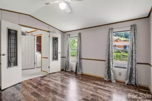 8 Don Felmet Rd, Leicester, NC 28748 - Photo 17