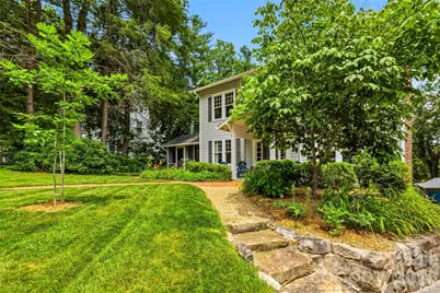 1620 Norwood Place, Hendersonville, NC 28791 - Photo 7