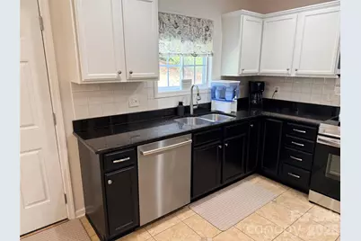 4495 Hanley Park Drive, Walkertown, NC 27051 - Photo 5