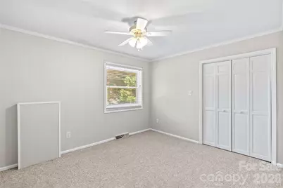 946 Shearers Road, Mooresville, NC 28115 - Photo 19