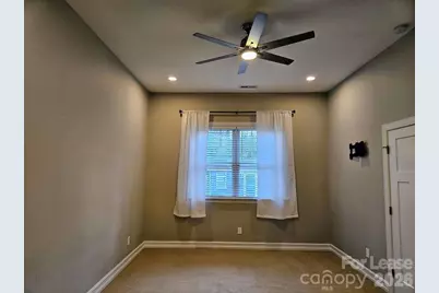 1016 Condon Street, Charlotte, NC 28216 - Photo 9