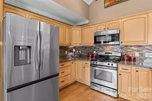 117 Pinnacle Ridge Rd, Beech Mountain, NC 28604 - Photo 11