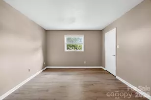 7915 Oak Meadow Ct, Charlotte, NC 28210 - Photo 13