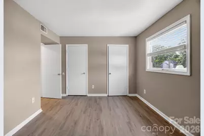 7915 Oak Meadow Court, Charlotte, NC 28210 - Photo 17