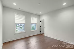 1451 Haywood Ct, Charlotte, NC 28205 - Photo 21