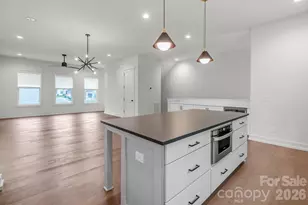 1451 Haywood Ct, Charlotte, NC 28205 - Photo 11
