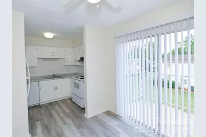 7981 Shady Oak Trail #99, Charlotte, NC 28210 - Photo 5