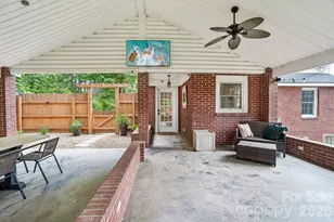 111 Bennett St, Burnsville, NC 28714 - Photo 31