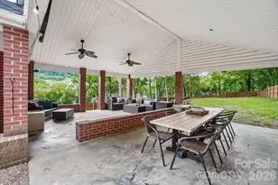 111 Bennett St, Burnsville, NC 28714 - Photo 29