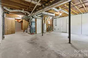 6742 Wild Turkey Ln, Charlotte, NC 28214 - Photo 27