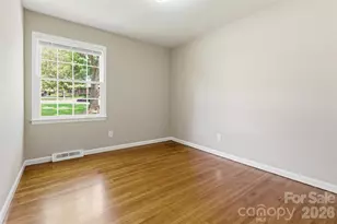6742 Wild Turkey Ln, Charlotte, NC 28214 - Photo 13