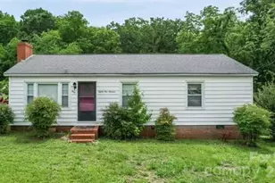 8100 Plott Rd, Charlotte, NC 28215 - Photo 3