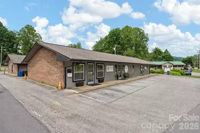 34 Maple Street, Waynesville, NC 28786 - Photo 1