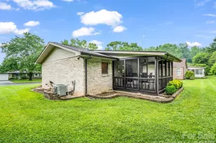 182 Resada Dr, Brevard, NC 28712 - Photo 25