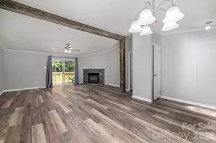 127 Whitewater Ln, Mooresville, NC 28115 - Photo 3