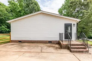 127 Whitewater Ln, Mooresville, NC 28115 - Photo 39