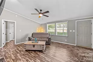777 Midway Rd, Statesville, NC 28625 - Photo 13