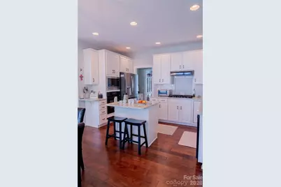405 Matthews Estates Road, Matthews, NC 28105 - Photo 17