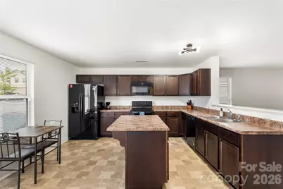 10131 Holly Park Drive, Charlotte, NC 28214 - Photo 15