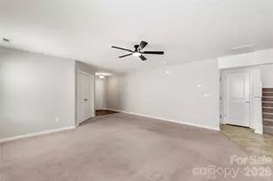 10131 Holly Park Dr, Charlotte, NC 28214 - Photo 11