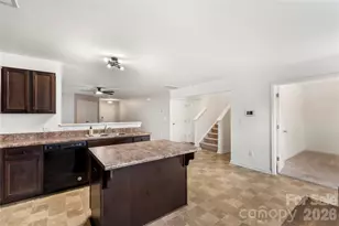 10131 Holly Park Dr, Charlotte, NC 28214 - Photo 17