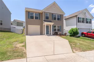 10131 Holly Park Dr, Charlotte, NC 28214 - Photo 3