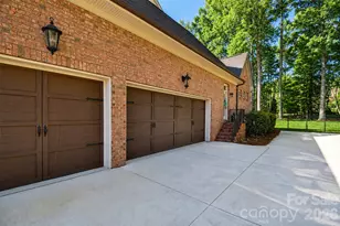 9911 Clarkes View Pl NW, Concord, NC 28027 - Photo 37