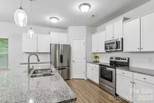 6901 Robinson Church Rd, Charlotte, NC 28215 - Photo 13