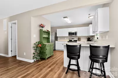 4819 Hopewood Lane, Charlotte, NC 28216 - Photo 13