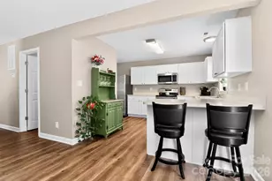 4819 Hopewood Ln, Charlotte, NC 28216 - Photo 13