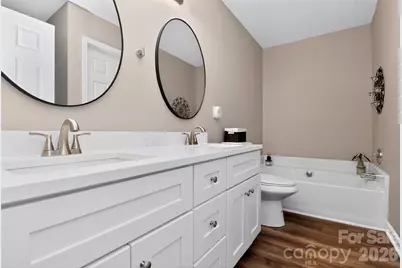 4819 Hopewood Lane, Charlotte, NC 28216 - Photo 29
