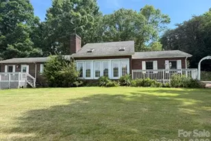1764 Spurgeon Rd, Hickory, NC 28602 - Photo 1