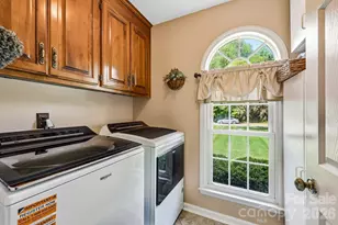 4516 Appaloosa Ln, Charlotte, NC 28215 - Photo 23