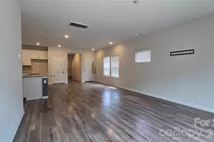 205 Canoga Ave, York, SC 29745 - Photo 9
